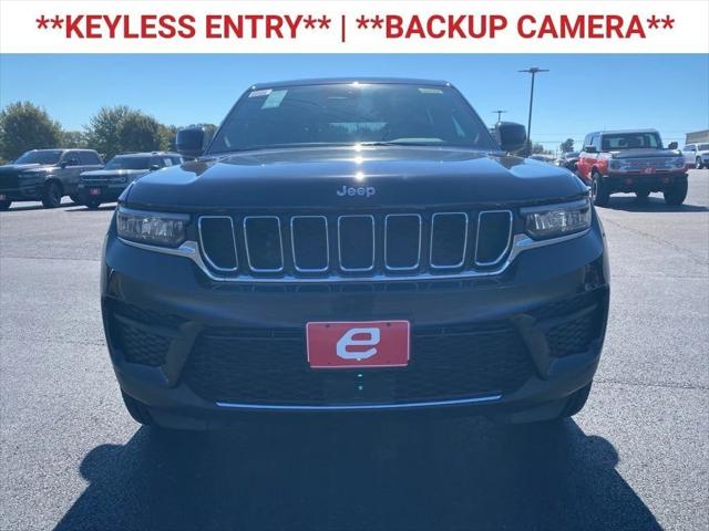 2025 Jeep Grand Cherokee GRAND CHEROKEE LAREDO 4X2