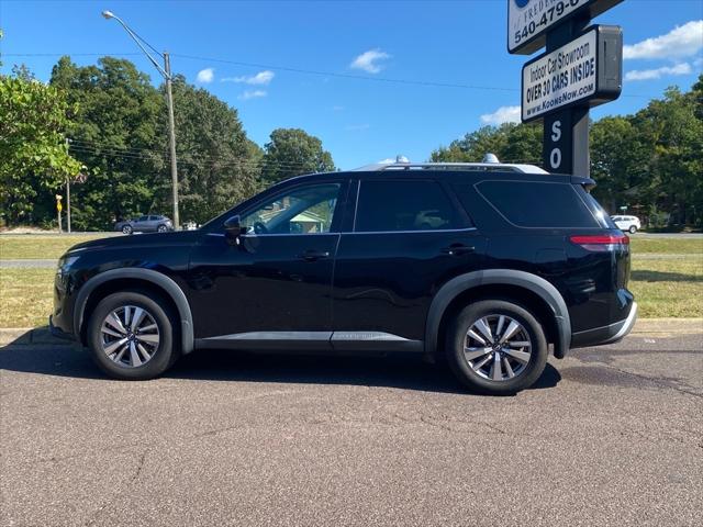 2022 Nissan Pathfinder SL 4WD