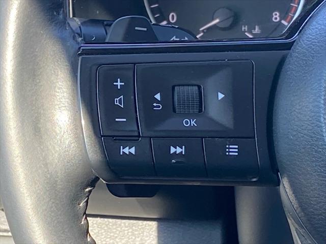 2022 Nissan Pathfinder SL 4WD