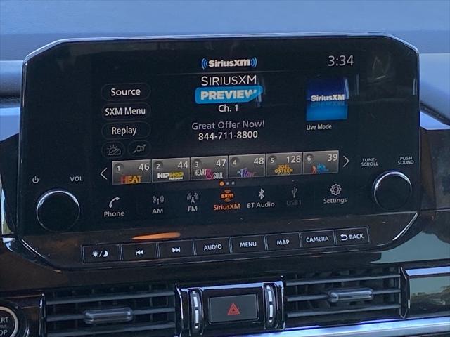 2022 Nissan Pathfinder SL 4WD