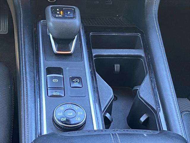 2022 Nissan Pathfinder SL 4WD