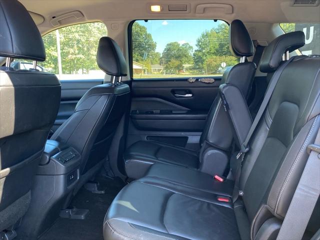 2022 Nissan Pathfinder SL 4WD