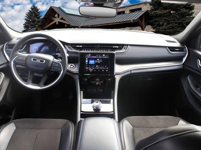 2023 Jeep Grand Cherokee 