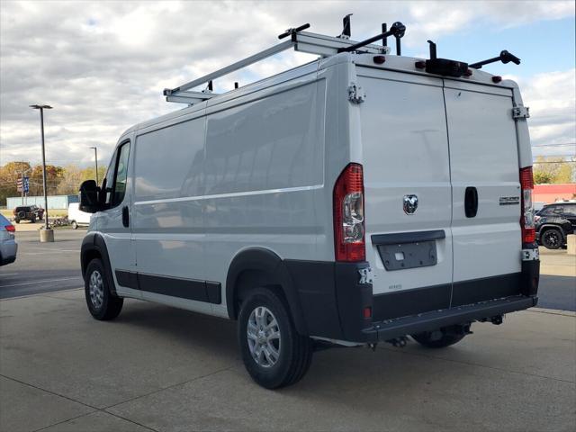 2025 RAM ProMaster 2500 Cargo Van SLT Low Roof 136 WB 2025 RAM ProMaster 2500 Cargo Van SLT Low Roof 136 WB