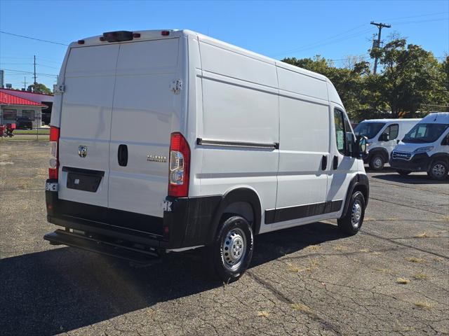 2025 RAM ProMaster 1500 Cargo Van Tradesman High Roof 136 WB w/Pass Seat 2025 RAM ProMaster 1500 Cargo Van Tradesman High Roof 136 WB w/Pass Seat
