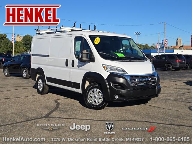 2025 RAM ProMaster 2500 Cargo Van SLT Low Roof 136 WB 2025 RAM ProMaster 2500 Cargo Van SLT Low Roof 136 WB