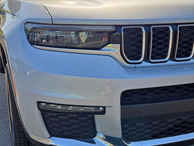 2023 Jeep Grand Cherokee L Limited 4x4 2023 Jeep Grand Cherokee L Limited 4x4