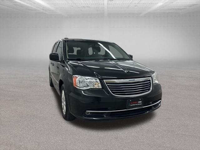 2016 Chrysler Town and Country Touring 2016 Chrysler Town and Country Touring