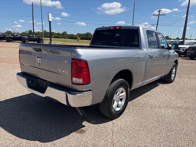 2021 RAM 1500 Classic SLT Crew Cab 4x4 64 Box