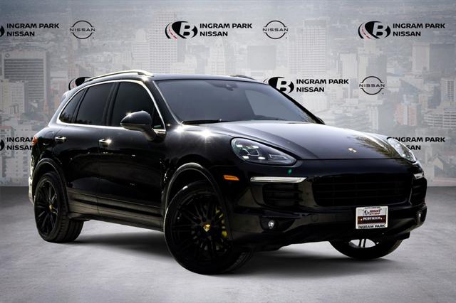 2018 Porsche Cayenne Base