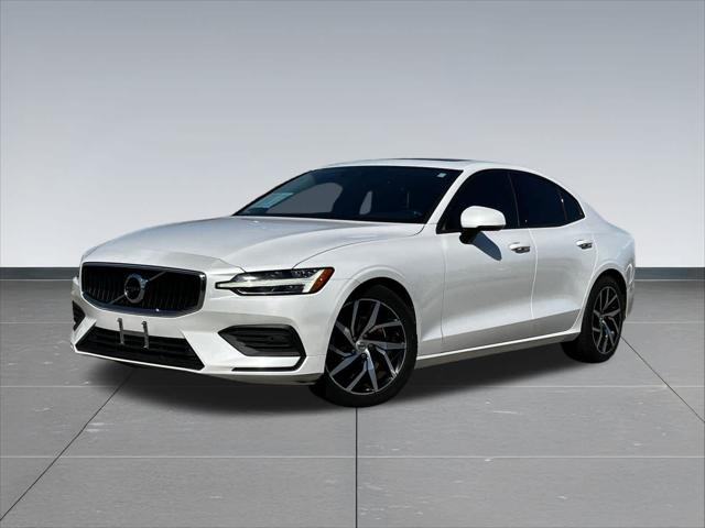2019 Volvo S60 Momentum 2019 Volvo S60 Momentum