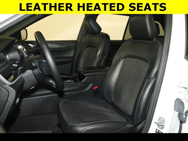 2022 Jeep Grand Cherokee Altitude 4x4 2022 Jeep Grand Cherokee Altitude 4x4