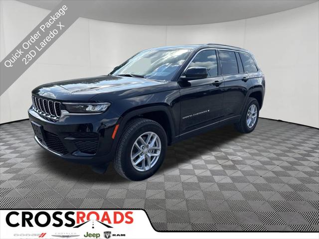 2025 Jeep Grand Cherokee Laredo X 4x2