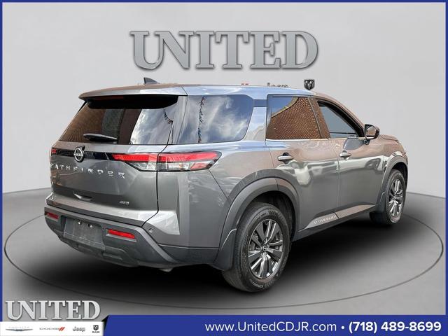 2023 Nissan Pathfinder S 4WD