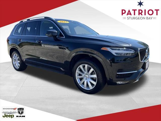 2017 Volvo XC90 T6 Momentum