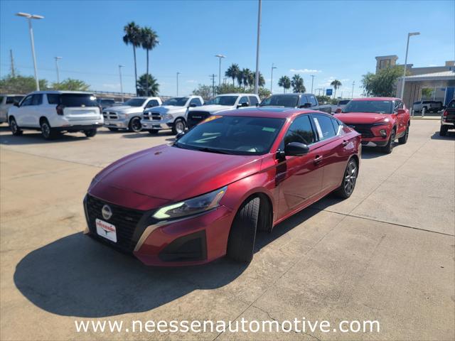 2023 Nissan Altima SR VC-Turbo FWD