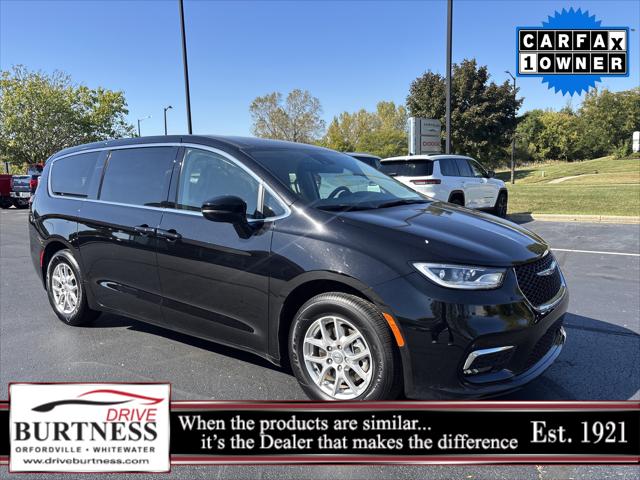 2024 Chrysler Pacifica Touring L 2024 Chrysler Pacifica Touring L