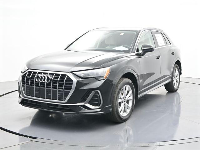 2022 Audi Q3 Premium 45 TFSI S line quattro Tiptronic 2022 Audi Q3 Premium 45 TFSI S line quattro Tiptronic