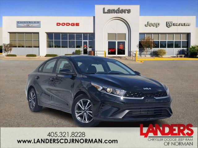 2022 Kia Forte LXS