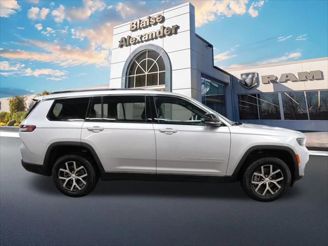 2024 Jeep Grand Cherokee L Limited 4x4 2024 Jeep Grand Cherokee L Limited 4x4