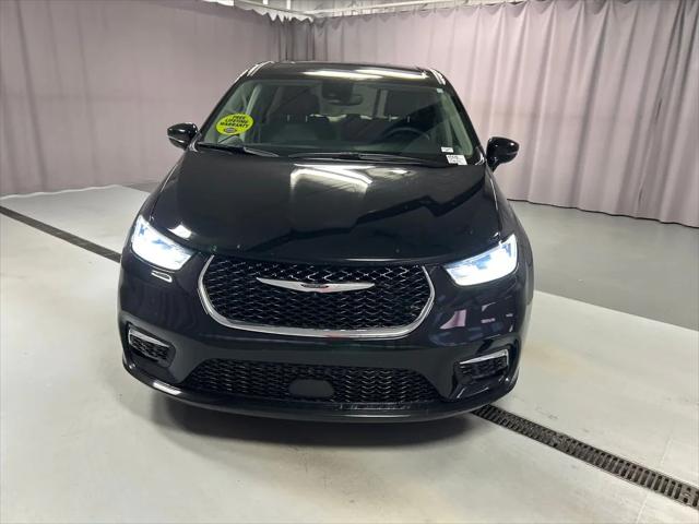 2024 Chrysler Pacifica Touring L 2024 Chrysler Pacifica Touring L