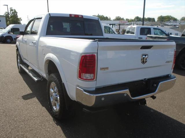 2017 RAM 2500 Laramie Crew Cab 4x4 64 Box 2017 RAM 2500 Laramie Crew Cab 4x4 64 Box