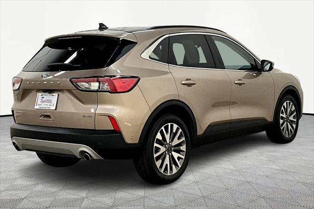 2020 Ford Escape Titanium Hybrid