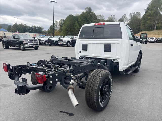 2025 RAM 3500 Tradesman Regular Cab 4x2 8 Box 2025 RAM 3500 Tradesman Regular Cab 4x2 8 Box