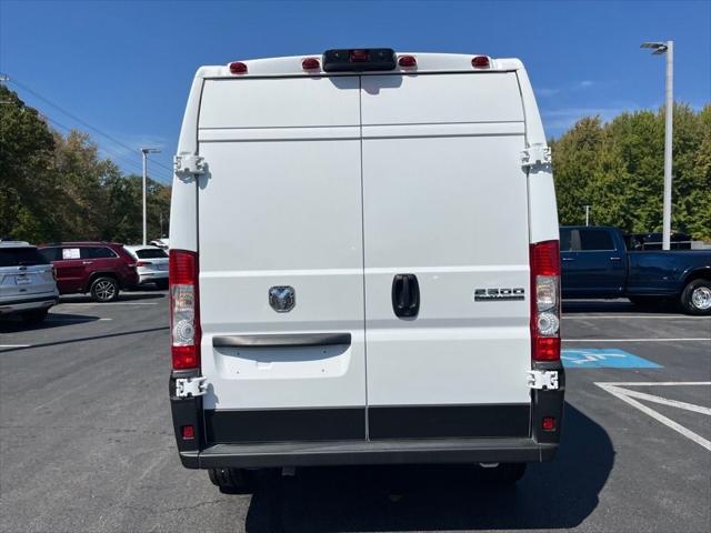 2025 RAM ProMaster 2500 Cargo Van Tradesman High Roof 159 WB w/Pass Seat