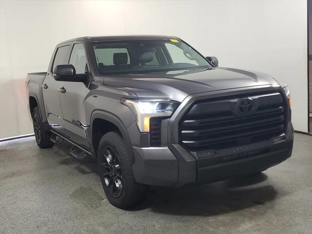 2024 Toyota Tundra SR5 4WD