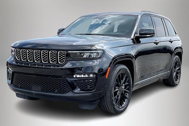 2022 Jeep Grand Cherokee 4xe Summit 4x4 2022 Jeep Grand Cherokee 4xe Summit 4x4