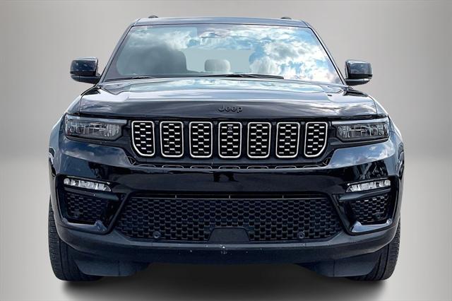2022 Jeep Grand Cherokee 4xe Summit 4x4 2022 Jeep Grand Cherokee 4xe Summit 4x4
