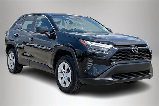 2024 Toyota RAV4 LE 2024 Toyota RAV4 LE