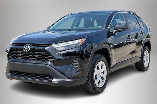 2024 Toyota RAV4 LE 2024 Toyota RAV4 LE