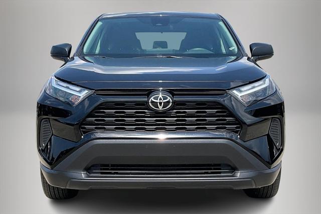 2024 Toyota RAV4 LE 2024 Toyota RAV4 LE