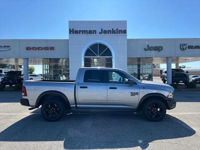 2024 RAM 1500 Classic Warlock Crew Cab 4x4 57 Box 2024 RAM 1500 Classic Warlock Crew Cab 4x4 57 Box