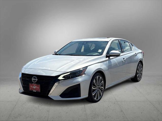 2023 Nissan Altima SL FWD