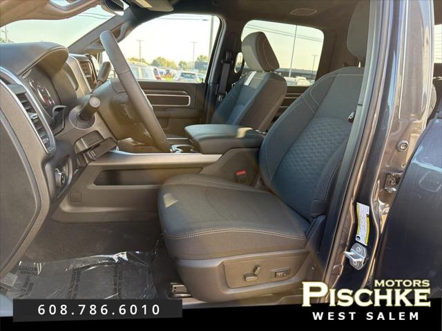 2025 RAM 2500 Big Horn Crew Cab 4x4 64 Box 2025 RAM 2500 Big Horn Crew Cab 4x4 64 Box