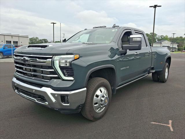 2025 Chevrolet Silverado 3500HD 4WD Crew Cab Long Bed LTZ