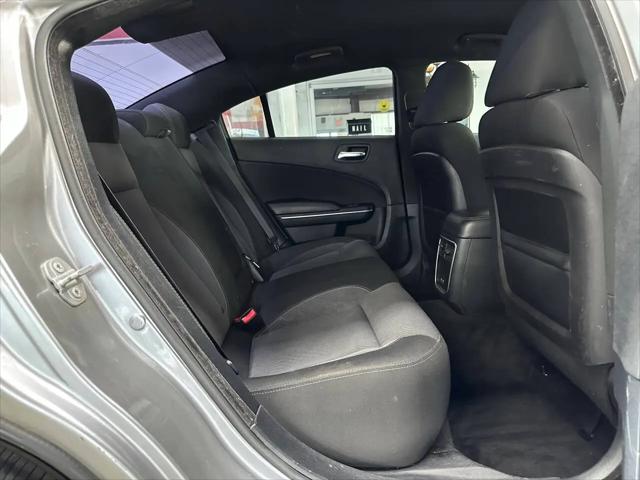 2015 Dodge Charger SE