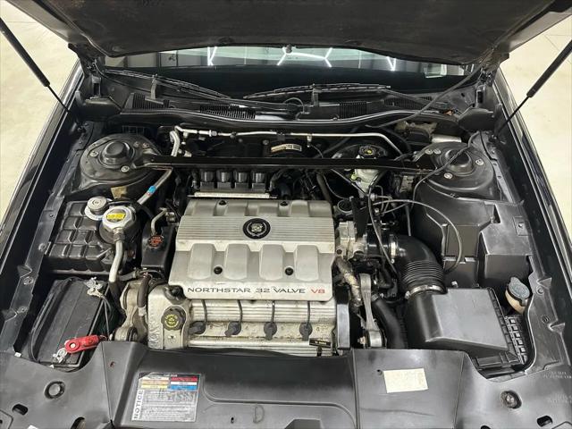 1998 Cadillac DeVille Standard