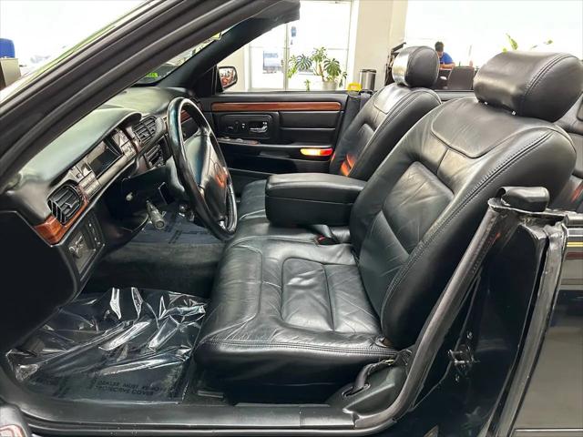 1998 Cadillac DeVille Standard