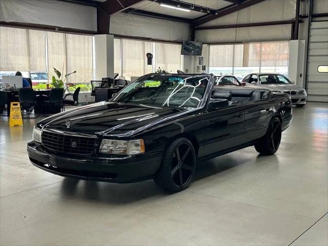 1998 Cadillac DeVille Standard
