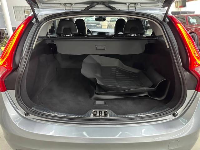 2018 Volvo V60 T5 Dynamic