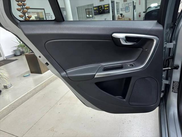 2018 Volvo V60 T5 Dynamic