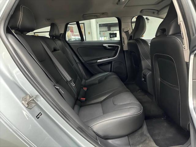 2018 Volvo V60 T5 Dynamic