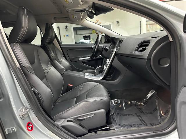 2018 Volvo V60 T5 Dynamic
