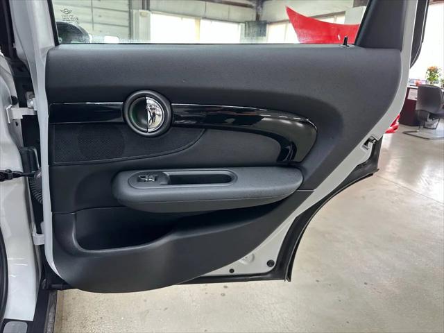 2019 MINI Cooper Clubman Cooper