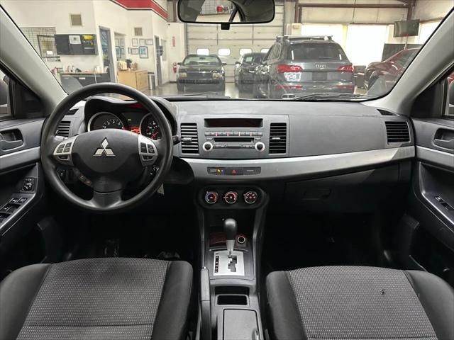 2011 Mitsubishi Lancer Sportback ES
