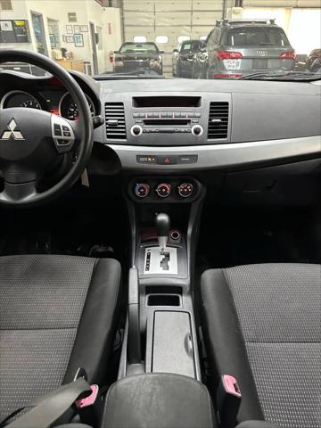 2011 Mitsubishi Lancer Sportback ES